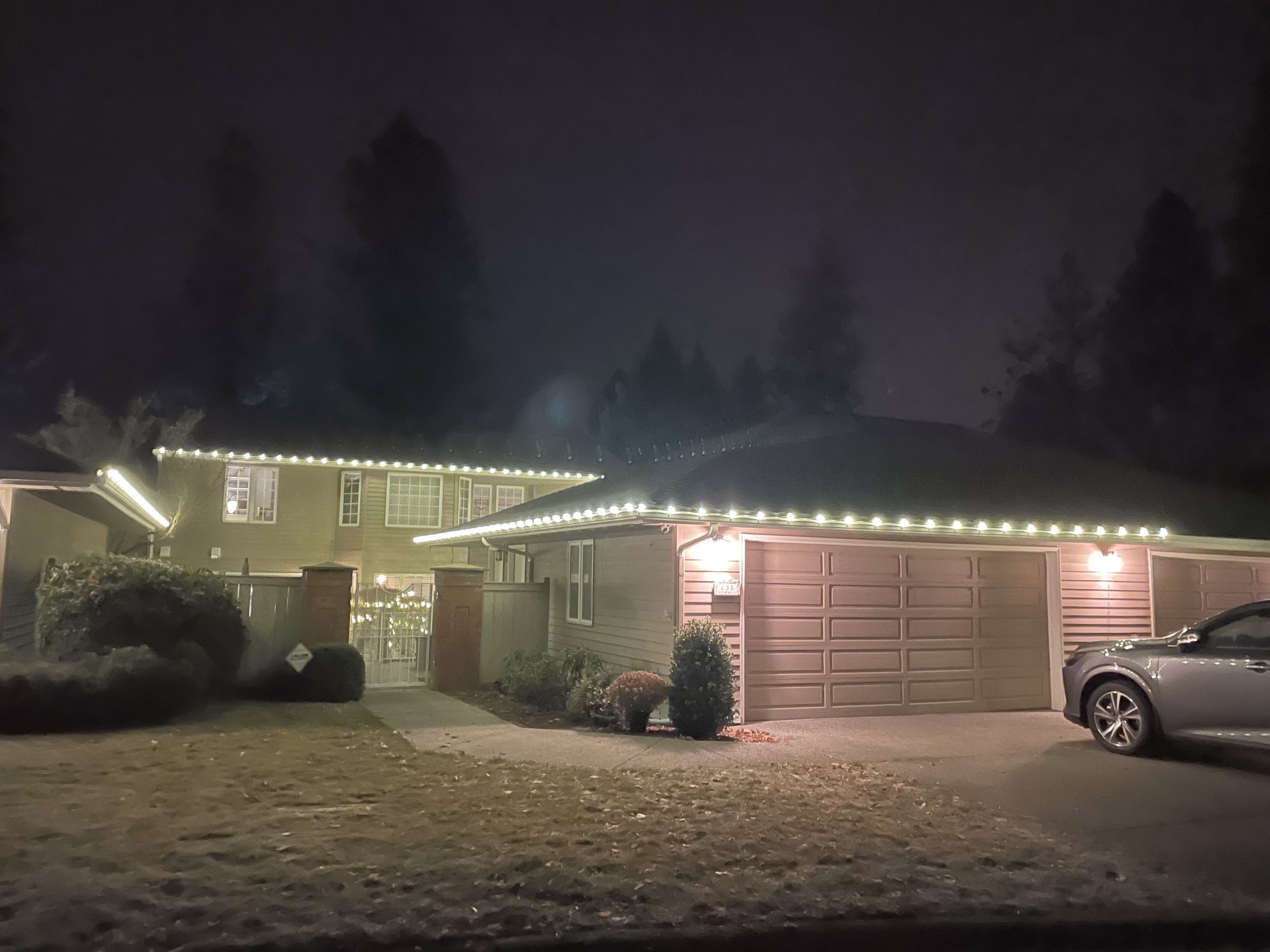 Magnificant Christmas Light Installation in Spokane WA